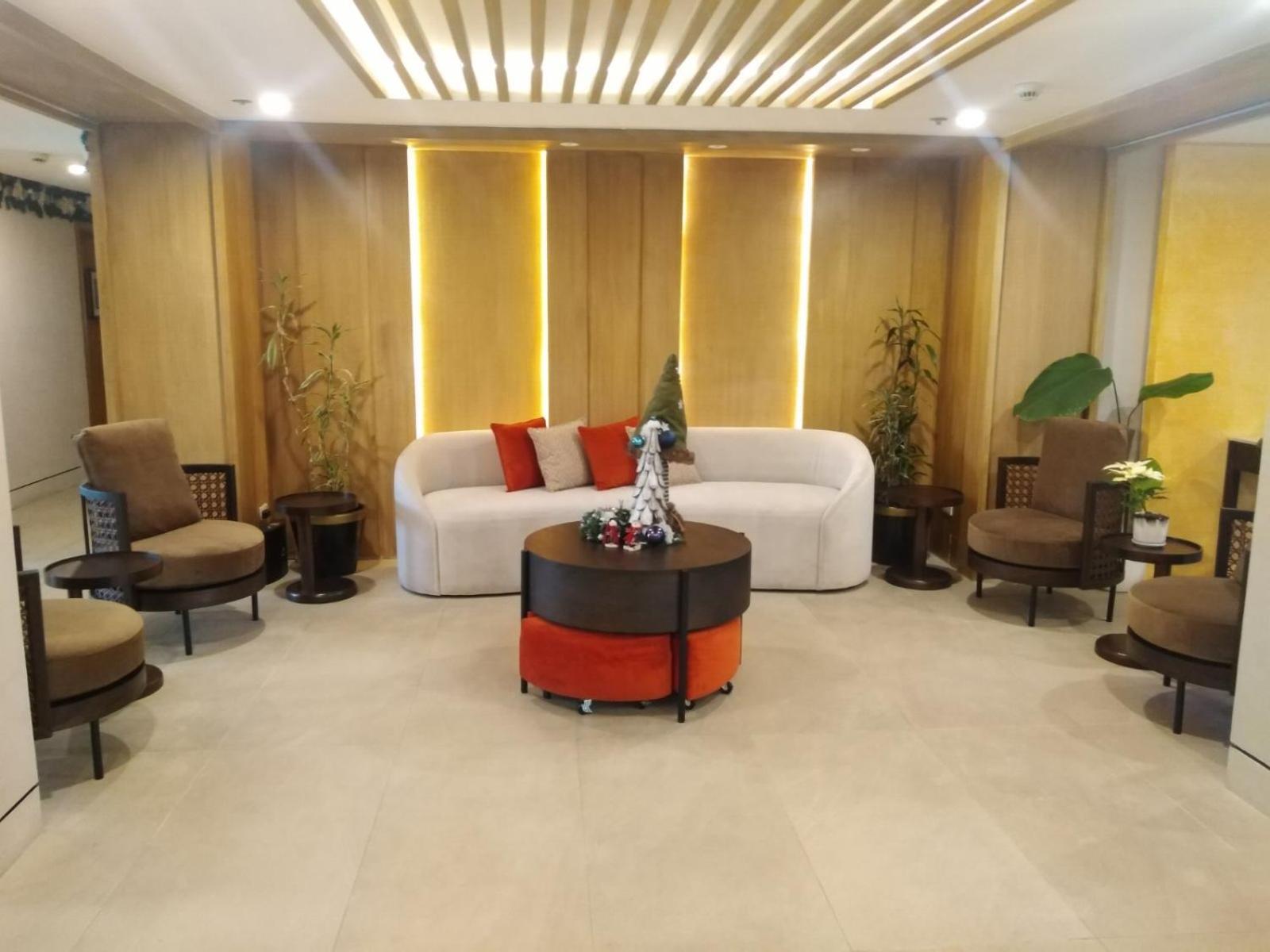 Microtel By Wyndham Baguio Baguio City Exteriör bild